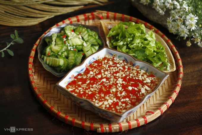 Cách làm món 'cơm âm phủ' kiểu Huế Cách làm món 'cơm âm phủ' kiểu Huế