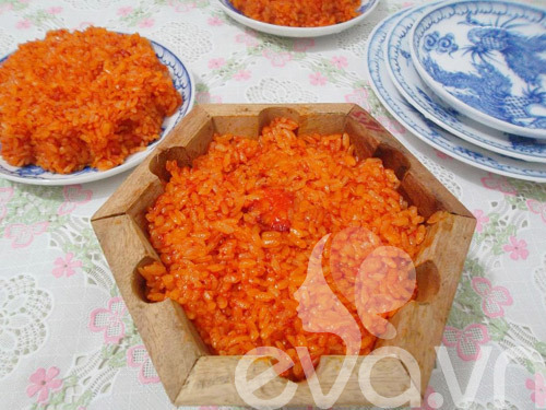 Xôi gấc thơm hương cốt dừa Xôi gấc thơm hương cốt dừa
