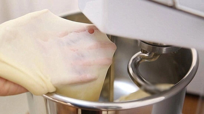 Bữa sáng với bánh mì xúc xích mềm thơm ngon khó cưỡng Bữa sáng với bánh mì xúc xích mềm thơm ngon khó cưỡng