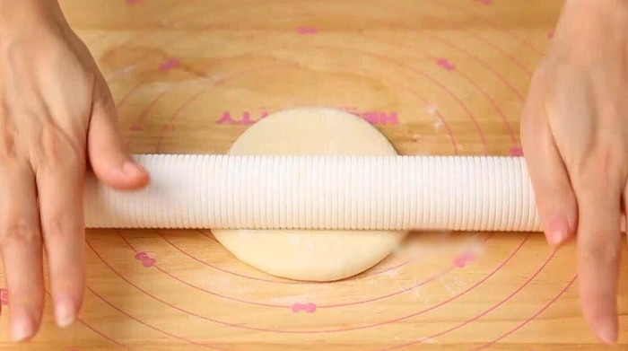 Bữa sáng với bánh mì xúc xích mềm thơm ngon khó cưỡng Bữa sáng với bánh mì xúc xích mềm thơm ngon khó cưỡng