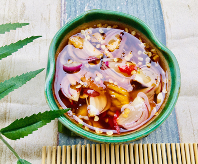 Chả ốc hấp lá chuối