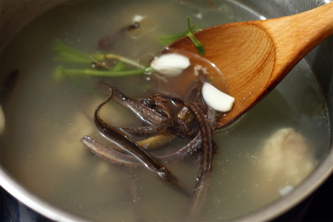 Miến lươn nước giòn ấm nồng ngày đông