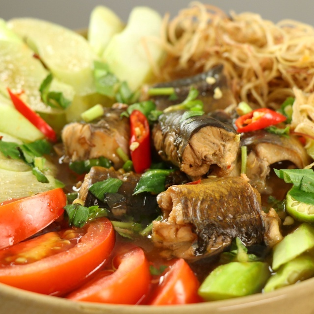 Cách làm lẩu lươn chua cay