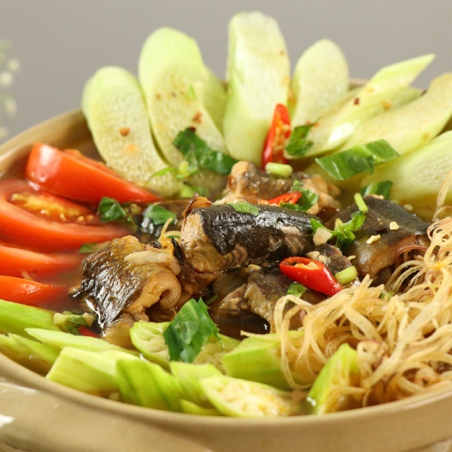 Cách làm lẩu lươn chua cay