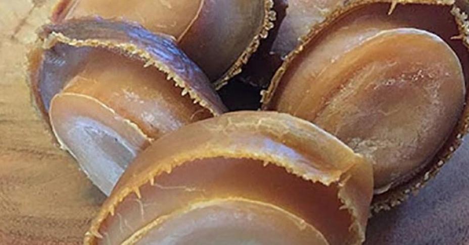 Cuối tuần sang chảnh với soup bào ngư bổ dưỡng mà cách chế biến lại vô cùng đơn giản: Ăn xong đảm bảo chị em sẽ quên hết bực dọc suốt cả tuần qua!