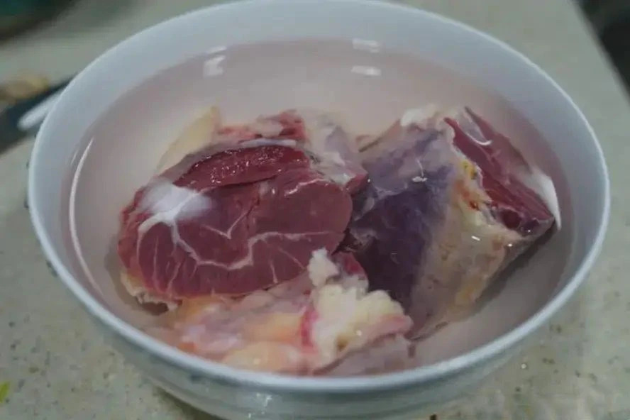 Bí quyết làm món bò kho sốt tương: Nhớ 