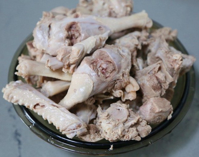 Cách làm vịt kho nước tương đơn giản, đậm đà trôi cơm