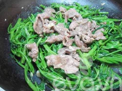 Món Ngon Dễ Làm - Thịt Trâu Xào Rau Muống Món Ngon Dễ Làm - Thịt Trâu Xào Rau Muống