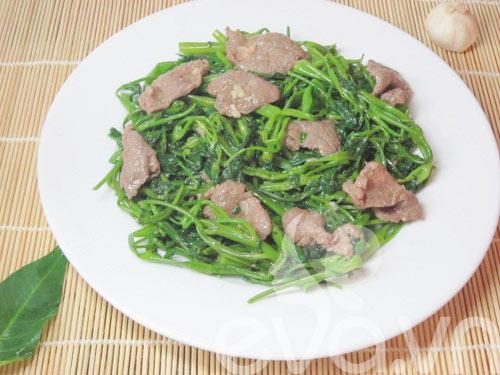 Món Ngon Dễ Làm - Thịt Trâu Xào Rau Muống Món Ngon Dễ Làm - Thịt Trâu Xào Rau Muống