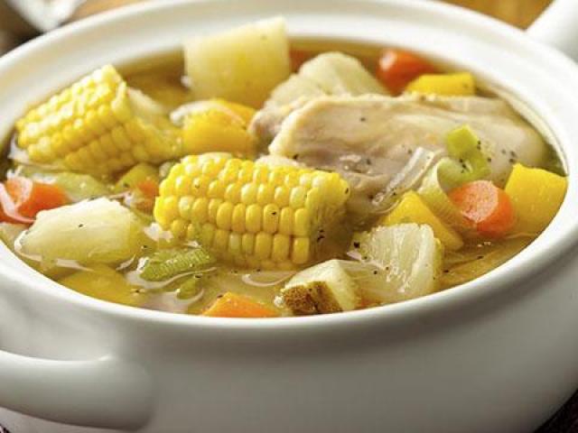 Đây chính là những món ăn quê nhà tiếp thêm sức mạnh cho các cầu thủ Colombia trước trận chiến đêm nay