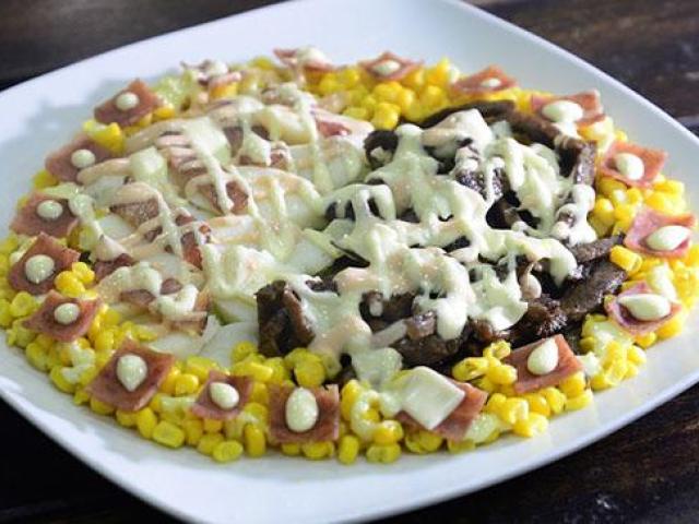 Đây chính là những món ăn quê nhà tiếp thêm sức mạnh cho các cầu thủ Colombia trước trận chiến đêm nay