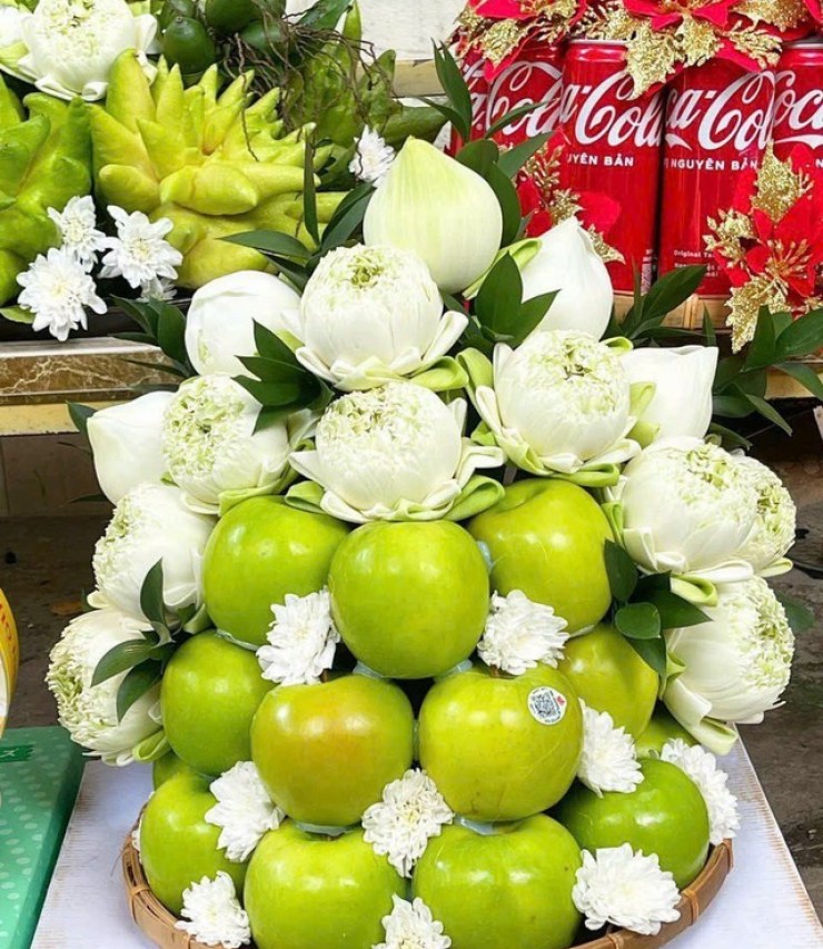 Loạt mâm cúng Rằm tháng 7 đẹp như tranh để dâng Phật, ai nhìn cũng phải mê