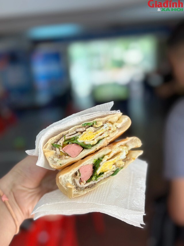 Ngày mưa mát trời, đừng quên foodtour Hà Nội với những món ăn ngon hấp dẫn