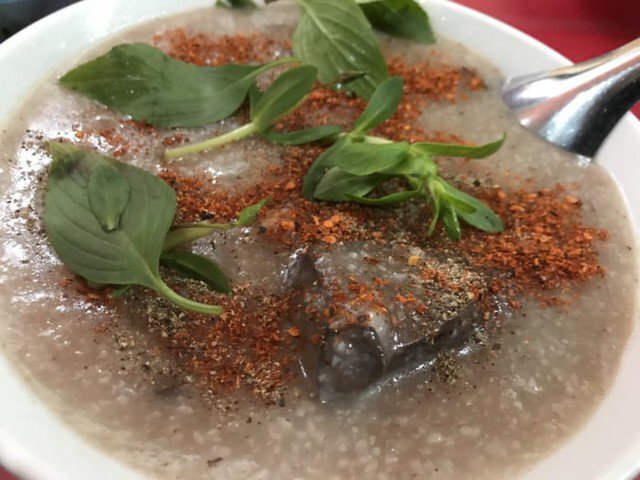 Những quán lòng lợn ngon nức tiếng quận Ba Đình, Hà Nội