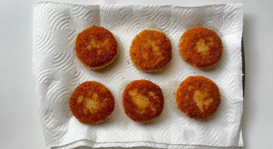 Công thức bánh gà nhồi phô mai béo ngậy, thơm ngon khó cưỡng