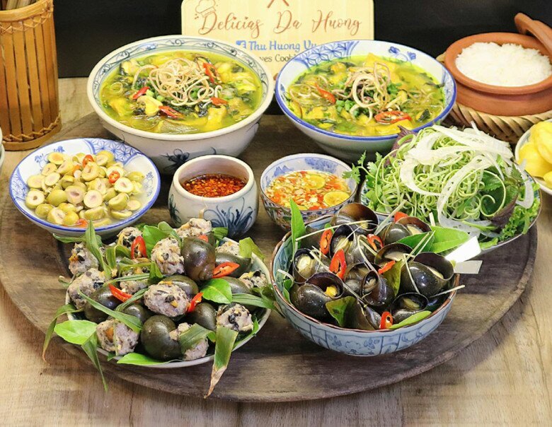 Hôm nay nấu gì: Bữa cơm tối toàn món ốc nhưng không ngán ngấy