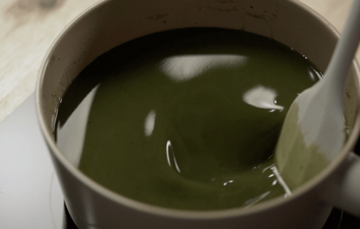 Thạch dâu tây matcha đẹp da, chống già, ai cũng có thể làm được Thạch dâu tây matcha đẹp da, chống già, ai cũng có thể làm được