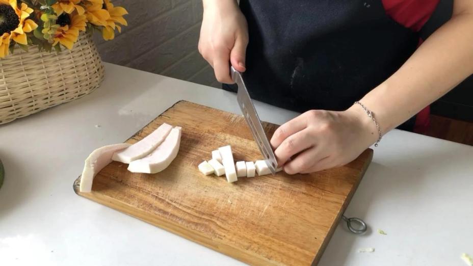 Học mẹ đảm Hà thành cách nấu chè bưởi cốm dừa cho mùa Vu Lan Học mẹ đảm Hà thành cách nấu chè bưởi cốm dừa cho mùa Vu Lan