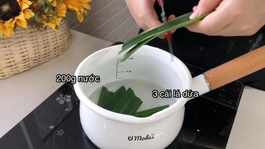 Học mẹ đảm Hà thành cách nấu chè bưởi cốm dừa cho mùa Vu Lan Học mẹ đảm Hà thành cách nấu chè bưởi cốm dừa cho mùa Vu Lan