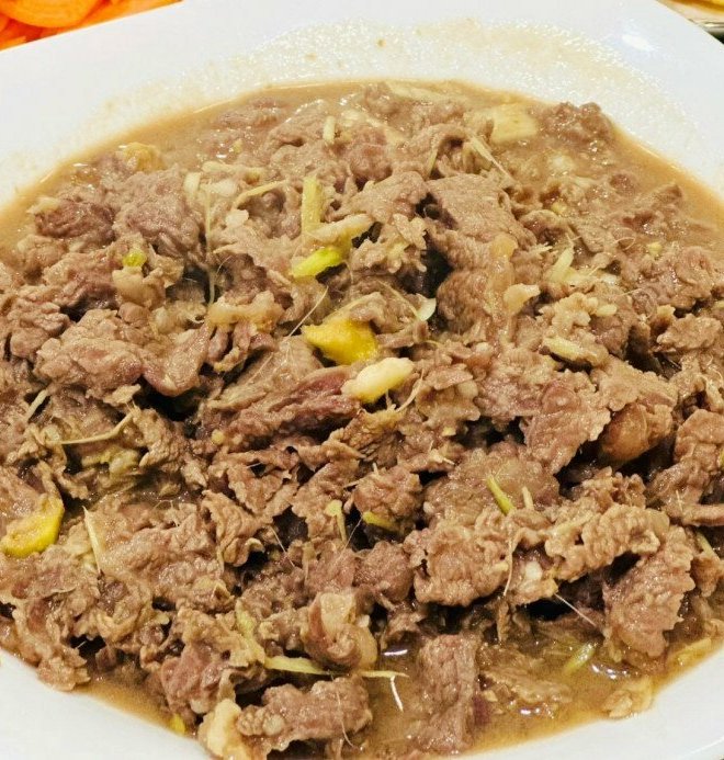 Nghỉ lễ, làm phở chiên phồng đãi cả nhà, dưới giòn rụm trên mềm thơm nghe đã chảy nước miếng Nghỉ lễ, làm phở chiên phồng đãi cả nhà, dưới giòn rụm trên mềm thơm nghe đã chảy nước miếng