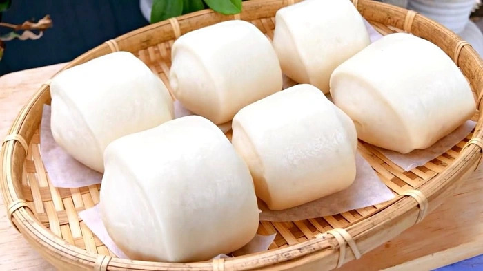 Bột mì rẻ bèo nhưng đem bánh cực thơm ngon, ăn là nghiền