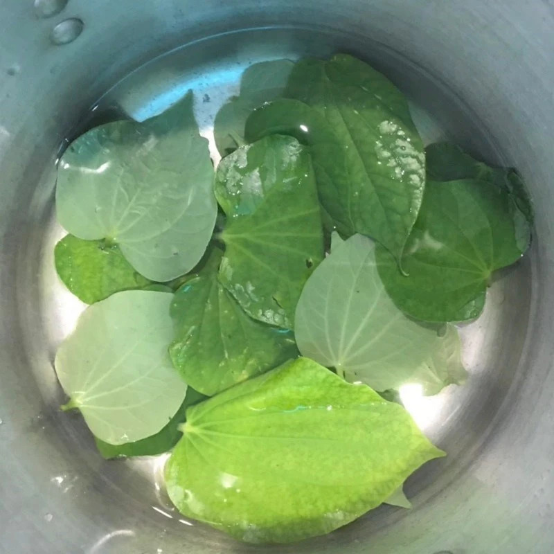 Công thức làm món thịt bò xào lá lốt, ăn là ghiền Công thức làm món thịt bò xào lá lốt, ăn là ghiền