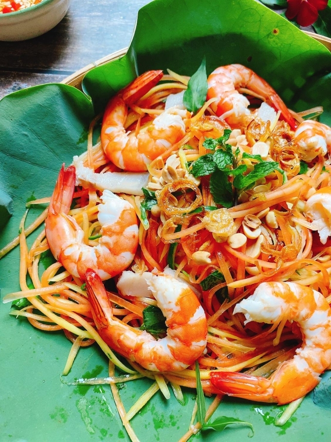 Gỏi đu đủ tôm thịt