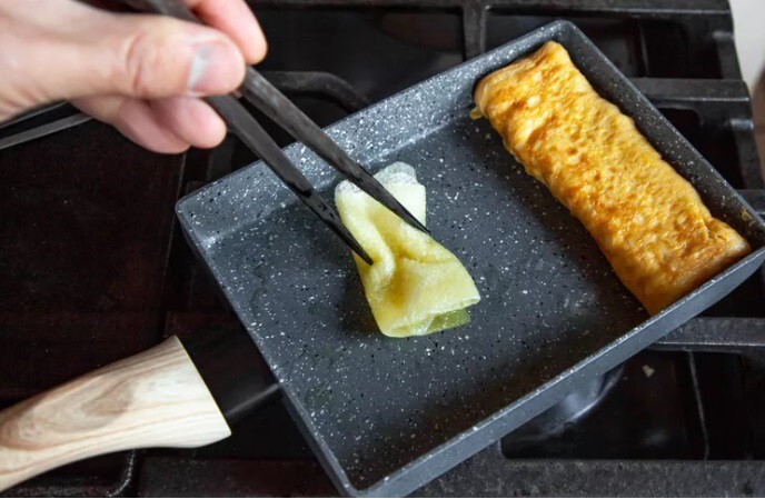 Cách làm trứng cuộn Tamagoyaki chuẩn Nhật Bản cực dễ dàng Cách làm trứng cuộn Tamagoyaki chuẩn Nhật Bản cực dễ dàng