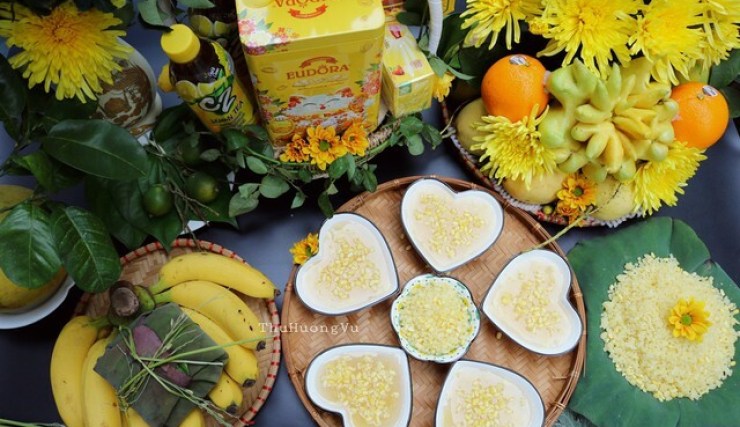 Chiêm ngưỡng loạt ảnh mâm cúng Tết Đoan Ngọ đẹp hút hồn của các mẹ đảm, nhìn mà không nỡ ăn