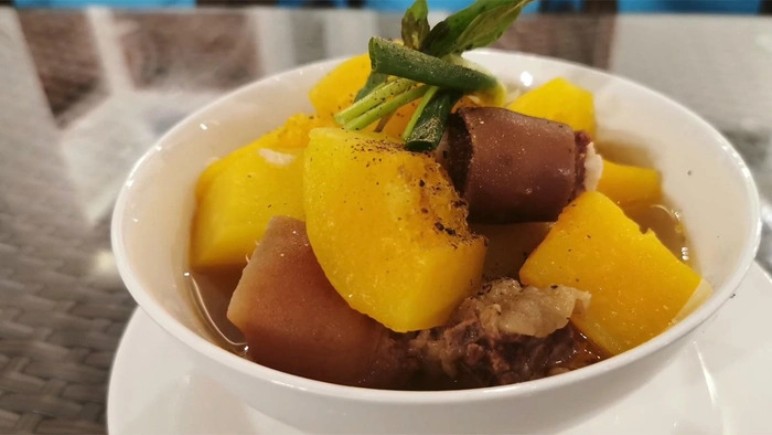 Đuôi bò nấu gì ngon? 16 cách nấu đuôi bò ngon đậm đà tại nhà