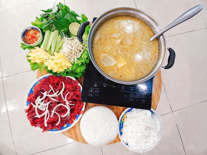 Thực đơn món lẩu nướng cho gia đình tụ tập dịp nghỉ lễ Thực đơn món lẩu nướng cho gia đình tụ tập dịp nghỉ lễ
