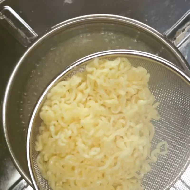 Cách làm mì phô mai tôm, thơm ngon béo ngậy Cách làm mì phô mai tôm, thơm ngon béo ngậy