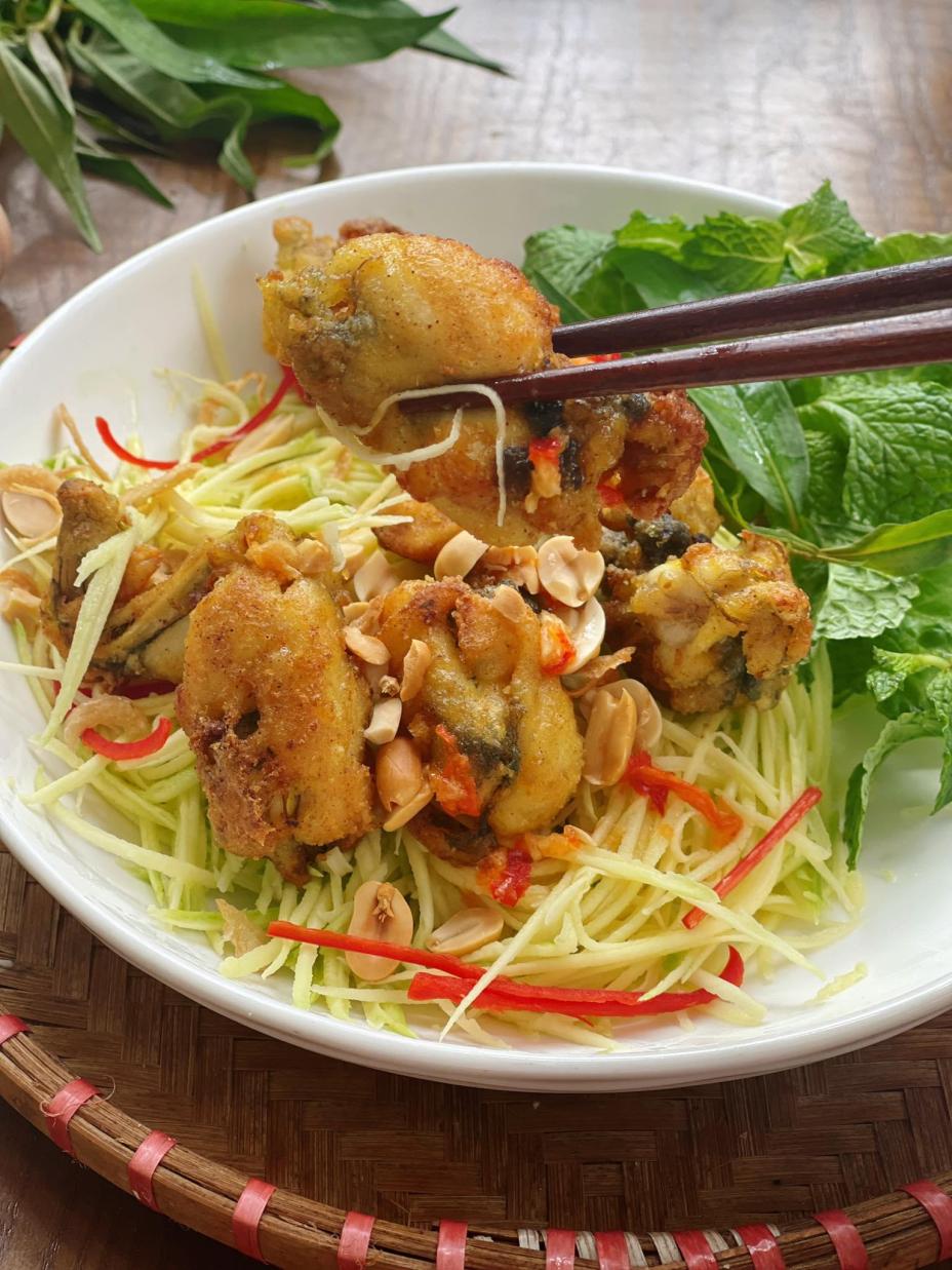 Gỏi ếch xoài xanh