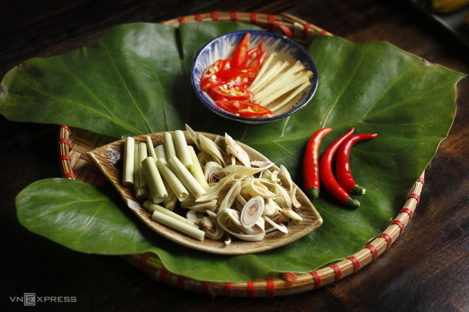 Cách làm tôm hấp bia giòn ngọt, đơn giản