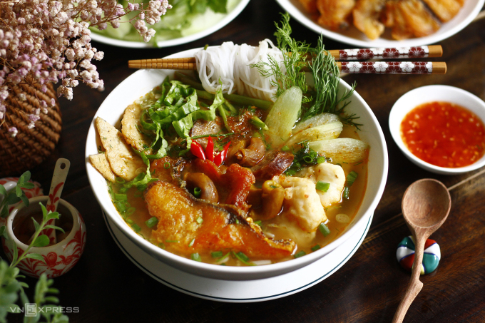 Cách nấu bún cá cay Hải Phòng