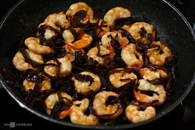 Bún tôm Quảng Ninh đổi vị cuối tuần