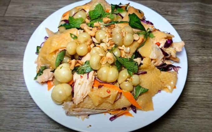 Những món gỏi gà 'làm mưa làm gió' hè năm nay