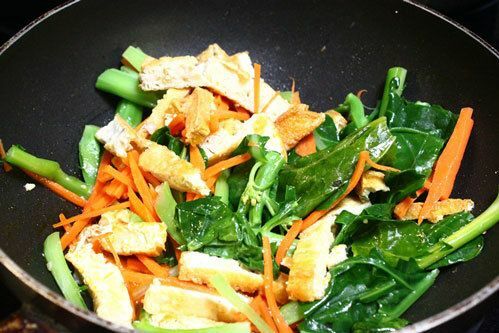 Phở xào chay cho ngày lễ Phật Đản Phở xào chay cho ngày lễ Phật Đản