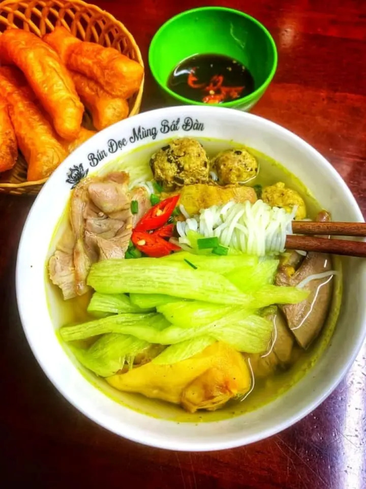 Bí quyết nấu bún dọc mùng Hà Nội ngon như ngoài hàng Bí quyết nấu bún dọc mùng Hà Nội ngon như ngoài hàng