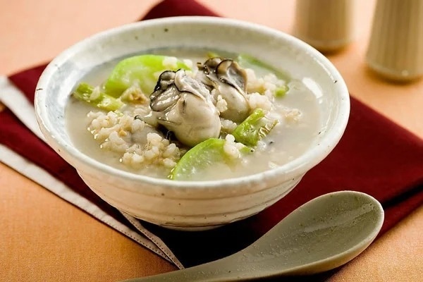 Hàu sữa đem nấu cháo theo 3 cách này, chồng mê con thích, lại đòi ăn thêm