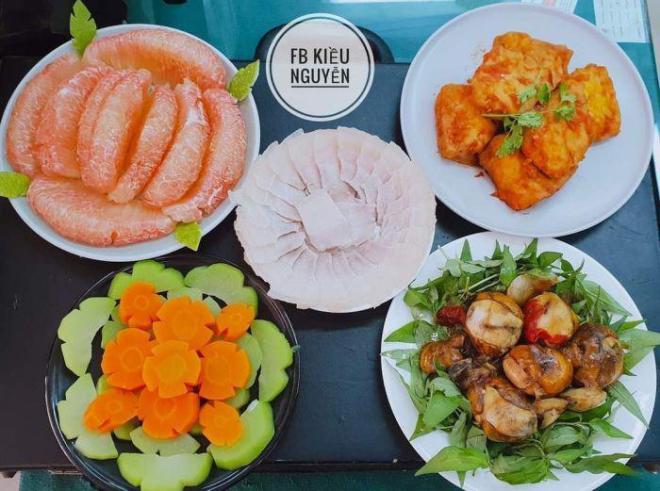 9X khoe cơm gia đình đặc sắc, dân mạng lại lo 