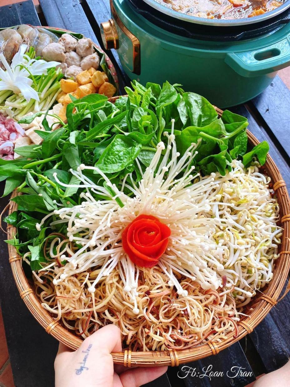 Bí quyết làm riêu cua đóng thành tảng của mẹ 9X