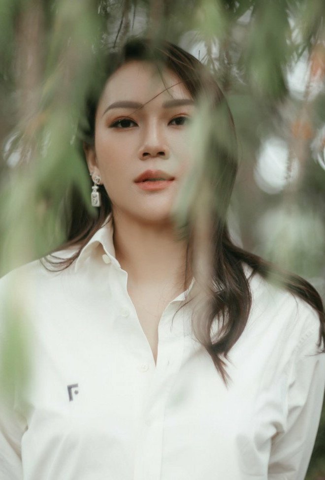 Vợ NSND Tự Long, Vợ NSND Tự Long,