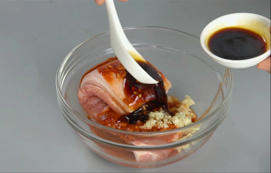Làm món thịt ba chỉ nướng theo công thức này vừa giòn thơm lại ngon lạ miệng
