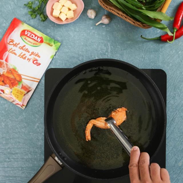 Đùi ếch chiên bơ cay
