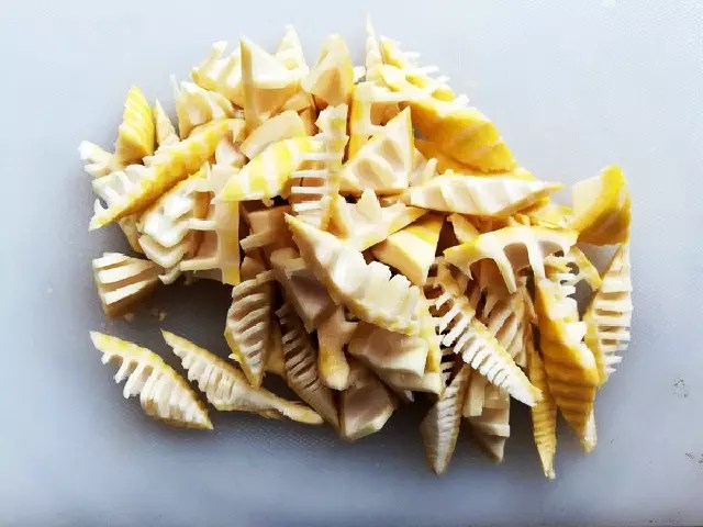 Canh măng mà nấu thế này thì vừa nhanh vừa ngon, chống ngấy cực đỉnh!