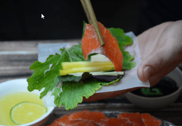 Cách làm gỏi cá hồi ngon tại nhà cực đơn giản