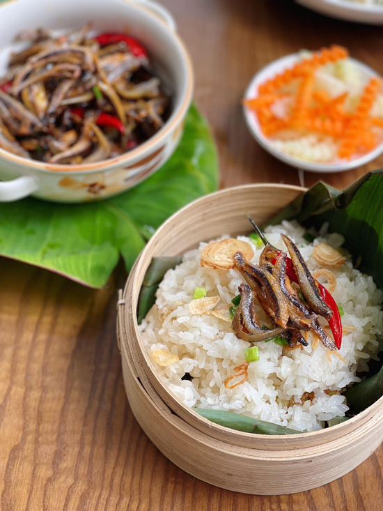 Xôi cá khô Nha Trang