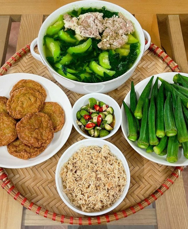 9x gợi ý thực đơn tuần đơn giản ít món nhưng cực thanh mát dễ ăn, bổ dưỡng cho ngày hè 9x gợi ý thực đơn tuần đơn giản ít món nhưng cực thanh mát dễ ăn, bổ dưỡng cho ngày hè