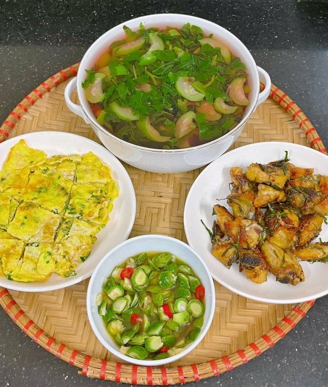 9x gợi ý thực đơn tuần đơn giản ít món nhưng cực thanh mát dễ ăn, bổ dưỡng cho ngày hè 9x gợi ý thực đơn tuần đơn giản ít món nhưng cực thanh mát dễ ăn, bổ dưỡng cho ngày hè